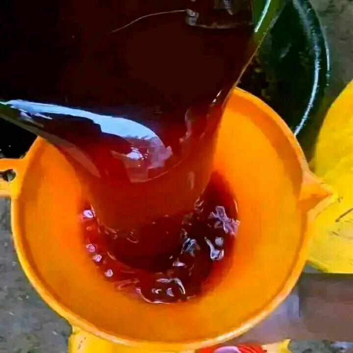 Red Palm Oil (Premium Grade, 100% Natural)